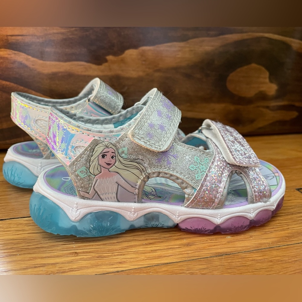 Frozen 2 Light Up Sandals Toddler 9
